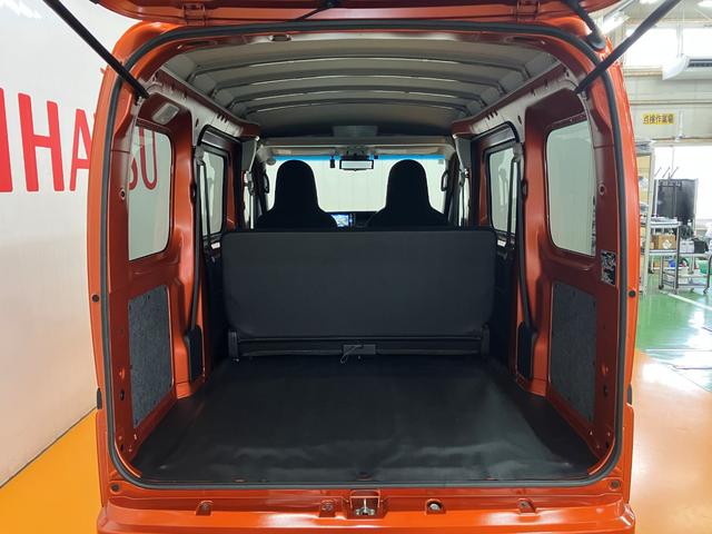 ハイゼットカーゴＤＸ　ナビ　ドラレコ　ＥＴＣ　Ｂカメラ　コーナーセンサーサポカーＳワイド適合　ナビ　ドラレコ　ＥＴＣ　エアコン　Ｂカメラ　ＵＳＢ接続端子　コーナーセンサー　アイドリングストップ　光軸調整ダイヤル　横滑り防止機能　誤発進抑制機能　パワーウインドウ　キーレス（神奈川県）の中古車