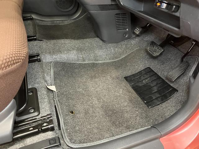 アルトラパンＸ　ナビ　エアコン　Ｐスタート　ＥＴＣナビ　ＥＴＣ　Ｐスタート　エアコン　光軸調整ダイヤル　アイドリングストップ　電動格納ミラー　パワーウインドウ　アルミホイール　キーフリー（神奈川県）の中古車