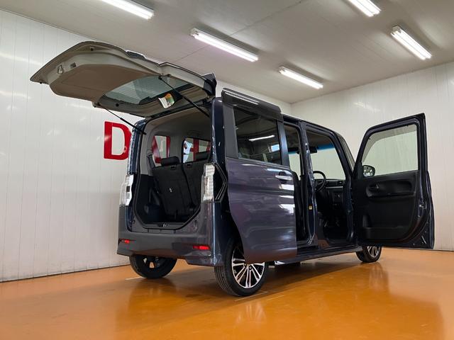 タントカスタムＲＳ　トップエディションＳＡIIIサポカーＳワイド適合　ドラレコ　ミラクルオープンドア　両側オートスライドドア　パノラマモニター対応　ステアリングスイッチ　ＵＳＢ接続端子　ＵＳＢ接続端子　Ｐスタート　運転席シートヒーター　ＥＴＣ（神奈川県）の中古車