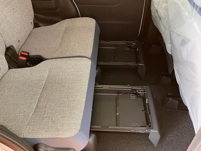 ムーヴキャンバスストライプスGサポカーSワイド適合 パノラマモニター対応 USB接続端子 電動パーキングブレーキ シートヒーター 両側オートスライドドア Pスタート ステアリングスイッチ キーフリー(神奈川県)の中古車