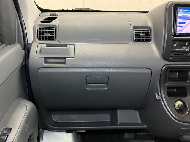 ハイゼットカーゴＤＸ　ナビ　エアコン　ＥＴＣ　パワーウィンドウナビ　エアコン　アクセサリーソケット　光軸調整ダイヤル　パワーウインドウ　キーレス（神奈川県）の中古車