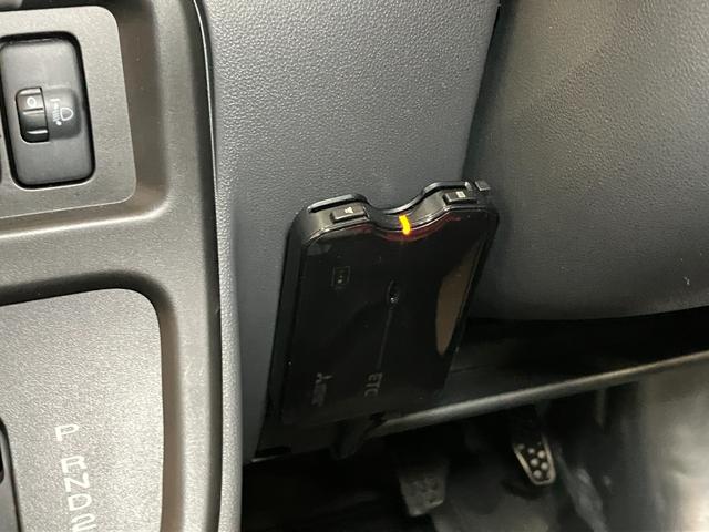 ハイゼットカーゴＤＸ　ナビ　エアコン　ＥＴＣ　パワーウィンドウナビ　エアコン　アクセサリーソケット　光軸調整ダイヤル　パワーウインドウ　キーレス（神奈川県）の中古車