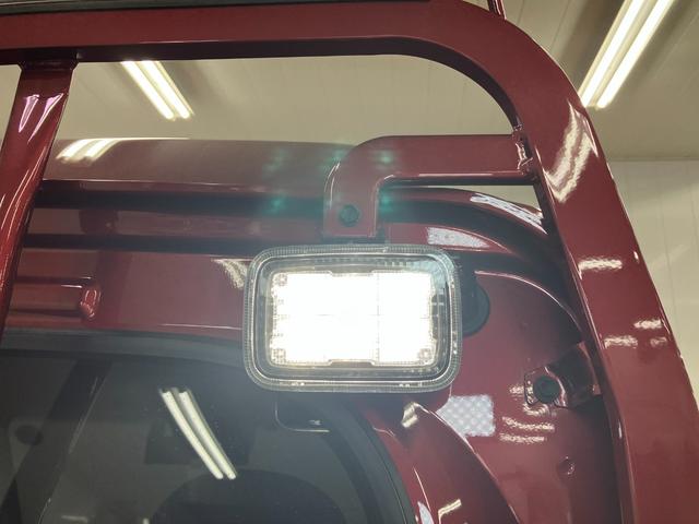 ハイゼットトラックジャンボエクストラ４ＷＤ　サポカーＳワイド適合　三方開　ゴムマット　Ｂカメラ　ＣＶＴ　エアコン　ディスプレイオーディオ　ＵＳＢ接続端子　ＥＴＣ　Ｐスタート　コーナーセンサー　荷台作業灯　電動格納ミラー　キーフリー（神奈川県）の中古車