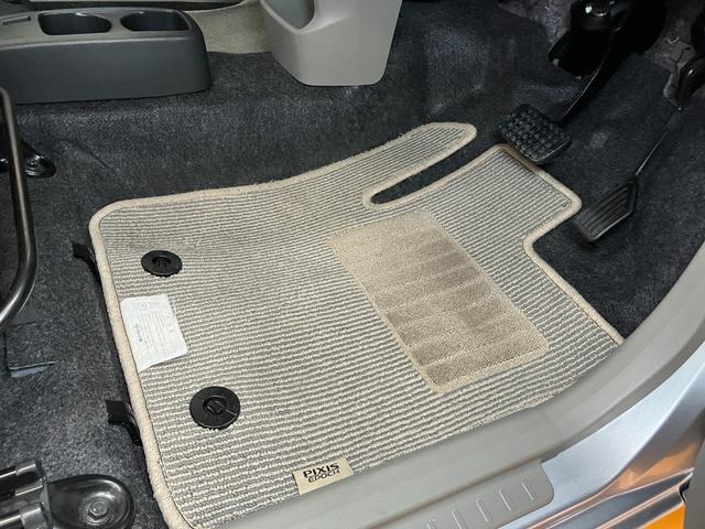 ピクシスエポックＧ　ＳＡ衝突被害軽減ブレーキシステム　オーディオ　オートエアコン　Ｐスタート　エコアイドル　横滑り防止機能　誤発進抑制機能　光軸調整ダイヤル　キーフリー（神奈川県）の中古車