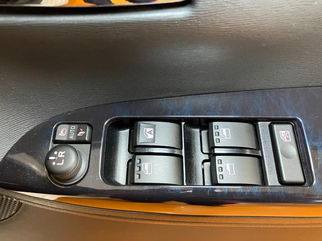 タントカスタムRS トップエディションSAIIIサポカーSワイド適合 ミラクルオープンドア 両側オートスライドドア ステアリングスイッチ オートエアコン Pスタート 運転席シートヒーター アイドリングストップ オートハイビーム ETC(神奈川県)の中古車