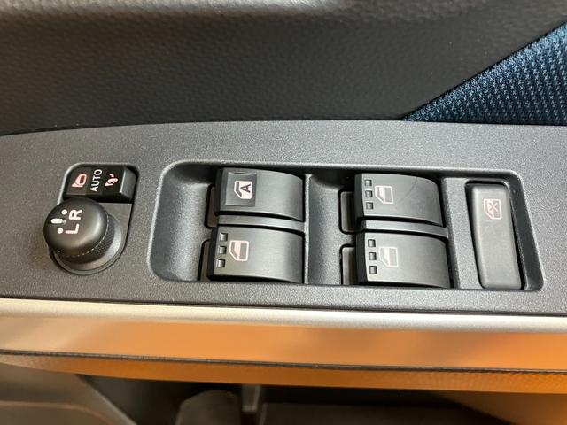 トールカスタムＧ　ターボ　ナビ　ドラレコ　ＥＴＣ　ＡＣＣサポカーＳワイド適合　ドラレコ　両側オートスライドドア　パノラマモニター対応　全車速追従機能付ＡＣＣ　電動パーキングブレーキ　ＵＳＢ接続端子　Ｐスタート　コーナーセンサー　キーフリー（神奈川県）の中古車