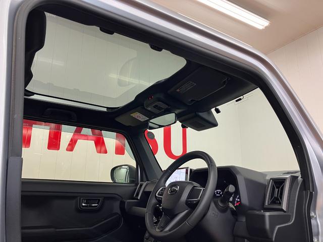 タフトG クロムベンチャーサポカーSワイド適合 スカイフィールトップ 電動パーキングブレーキ 全車速追従機能付ACC ステアリングスイッチ シートヒーター USB接続端子 Pスタート コーナーセンサー(神奈川県)の中古車