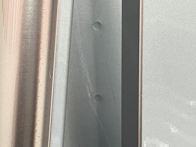 ハイゼットトラックスタンダードサポカーSワイド適合 三方開 ラジオ エアコン 光軸調整ダイヤル コーナーセンサー アイドリングストップ 横滑り防止機能 誤発進抑制機能 アクセサリーソケット(神奈川県)の中古車