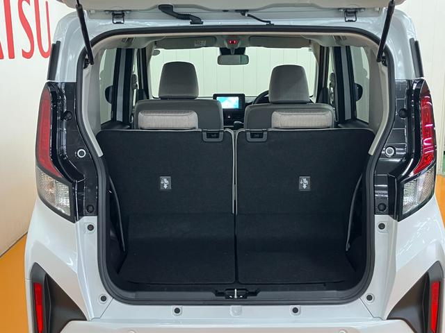 ムーヴX 新品純正カーナビ USB接続端子サポカーSワイド適合 片側オートスライドドア Bカメラ ステアリングスイッチ 純正カーナビ USB接続端子 Pスタート アイドリングストップ コーナーセンサー キーフリー(神奈川県)の中古車