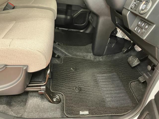 ムーヴX 新品純正カーナビ USB接続端子サポカーSワイド適合 片側オートスライドドア Bカメラ ステアリングスイッチ 純正カーナビ USB接続端子 Pスタート アイドリングストップ コーナーセンサー キーフリー(神奈川県)の中古車