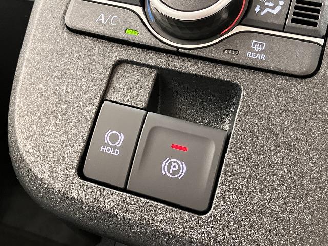 ムーヴキャンバスストライプスＧサポカーＳワイド適合　パノラマモニター対応　ＵＳＢ接続端子　電動パーキングブレーキ　シートヒーター　両側オートスライドドア　Ｐスタート　ホッとカップホルダー　置きラクボックス　キーフリー（神奈川県）の中古車