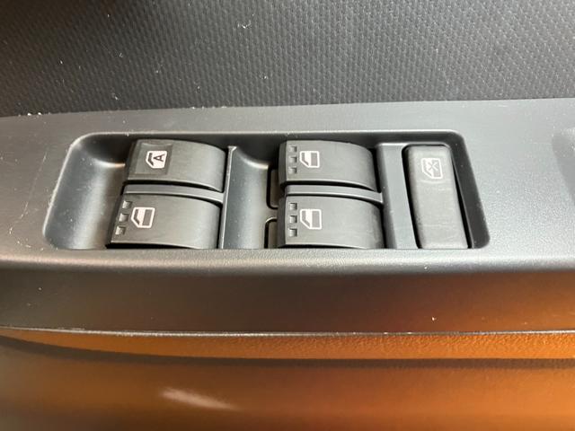 ミライースＬ　ＳＡIII　ナビ　ドラレコ　Ｂカメラ　コーナーセンサーサポカーＳワイド適合　ナビ　ドラレコ　Ｂカメラ　エアコン　コーナーセンサー　光軸調整ダイヤル　オートハイビーム　アイドリングストップ　横滑り防止機能　誤発進抑制機能　パワーウインドウ　キーレス（神奈川県）の中古車