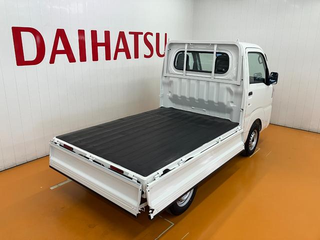 ハイゼットトラックスタンダード　社外デジタルインナーミラー　ＥＴＣサポカーＳワイド適合　三方開　ゴムマット　ラジオ　エアコン　コーナーセンサー　アイドリングストップ　横滑り防止機能　誤発進抑制機能　アクセサリーソケット　社外デジタルインナーミラー　ＥＴＣ（神奈川県）の中古車