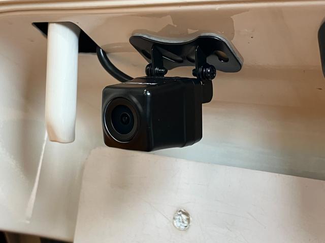 ハイゼットトラックスタンダード　社外デジタルインナーミラー　ＥＴＣサポカーＳワイド適合　三方開　ゴムマット　ラジオ　エアコン　コーナーセンサー　アイドリングストップ　横滑り防止機能　誤発進抑制機能　アクセサリーソケット　社外デジタルインナーミラー　ＥＴＣ（神奈川県）の中古車