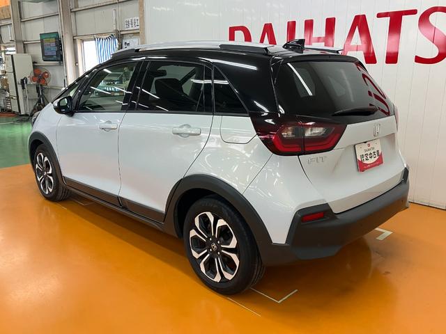 フィットクロスター衝突被害軽減ブレーキシステム ドラレコ Bカメラ クルーズコントロール 電動パーキングブレーキ SOSスイッチ U−CAR営業部 コーナーセンサー ETC キーフリー(神奈川県)の中古車