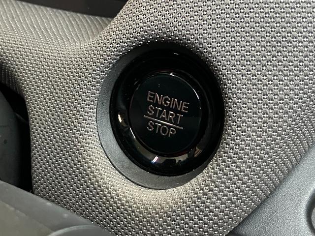 フィットクロスター衝突被害軽減ブレーキシステム ドラレコ Bカメラ クルーズコントロール 電動パーキングブレーキ SOSスイッチ U−CAR営業部 コーナーセンサー ETC キーフリー(神奈川県)の中古車