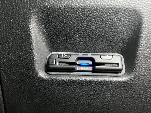 フィットクロスター衝突被害軽減ブレーキシステム ドラレコ Bカメラ クルーズコントロール 電動パーキングブレーキ SOSスイッチ U−CAR営業部 コーナーセンサー ETC キーフリー(神奈川県)の中古車