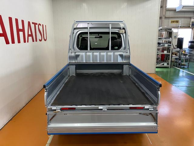 ハイゼットトラックジャンボ　ナビ　エアコン　パワーウィンドウ　キーレス三方開　ナビ　エアコン　パワーウィンドウ　荷台照明　アクセサリーソケット　光軸調整ダイヤル　キーレス（神奈川県）の中古車
