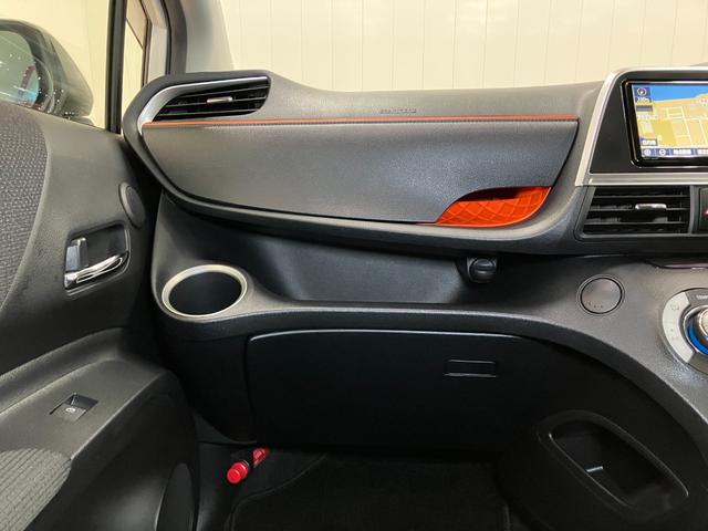 シエンタファンベースＧ　ナビ　ドラレコ　Ｂカメラ　ＥＴＣナビ　ドラレコ　Ｂカメラ　ＥＴＣ　パノラマモニター対応　ステアリングスイッチ　シートヒーター　Ｐスタート　アイドリングストップ　オートハイビーム　両側オートスライドドア（神奈川県）の中古車