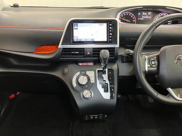 シエンタファンベースＧ　ナビ　ドラレコ　Ｂカメラ　ＥＴＣナビ　ドラレコ　Ｂカメラ　ＥＴＣ　パノラマモニター対応　ステアリングスイッチ　シートヒーター　Ｐスタート　アイドリングストップ　オートハイビーム　両側オートスライドドア（神奈川県）の中古車