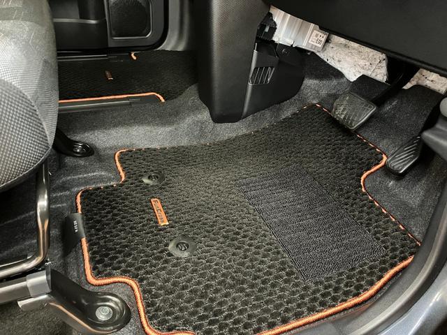 タントファンクロスターボ　ディスプレイオーディオ　ＵＳＢ接続端子サポカーＳワイド適合　ドラレコ　ミラクルオープンドア　パノラマモニター対応　両側オートスライドドア　電動パーキングブレーキ全車速追従機能付ＡＣＣ　ステアリングスイッチ　シートヒーター　コーナーセンサー（神奈川県）の中古車