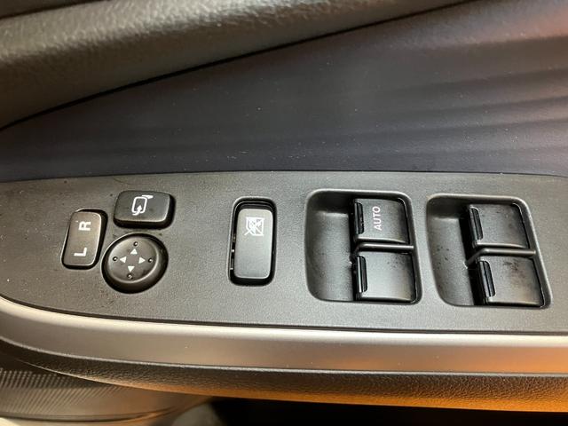 ソリオハイブリッドＭＸ衝突被害軽減ブレーキシステム　ハイブリッド車片側オートスライドドア　ドラレコ　Ｂカメラ　ステアリングスイッチ　クルーズコントロール　ＵＳＢ接続端子　シートヒーター　ＥＴＣ　コーナーセンサー　キーフリー（神奈川県）の中古車