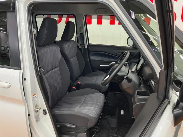 ソリオハイブリッドＭＸ衝突被害軽減ブレーキシステム　ハイブリッド車片側オートスライドドア　ドラレコ　Ｂカメラ　ステアリングスイッチ　クルーズコントロール　ＵＳＢ接続端子　シートヒーター　ＥＴＣ　コーナーセンサー　キーフリー（神奈川県）の中古車