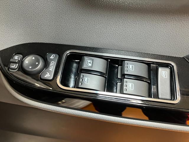 タントカスタムRS 4WD 助手席電動回転シート 後席モニター福祉車両 助手席電動回転シート 4WD 後席モニター サポカーSワイド適合 ドラレコ パノラマモニター対応 ミラクルオープンドア 両側オートスライドドア 全車速追従機能付ACC シートヒーター(神奈川県)の中古車