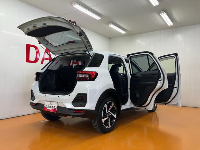 ロッキープレミアムＧ　ＨＥＶサポカーＳワイド適合　ハイブリッド車　パノラマモニター対応　電動パーキングブレーキ　ＥＴＣ　ＵＳＢ接続端子　ステアリングスイッチ　全車速追従機能付ＡＣＣ　シートヒーター　Ｓ−ペダル　コーナーセンサー（神奈川県）の中古車