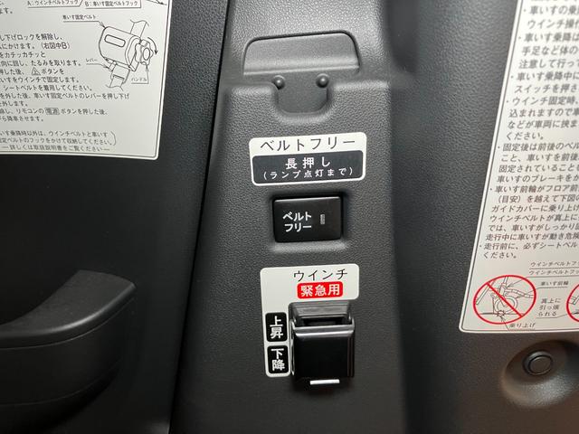 タントスローパーＬ　福祉車両　電動ウインチ　カーナビ福祉車両　車いす乗車　電動ウインチ　ミラクルオープンドア　両側スライドドア　ＵＳＢ接続端子　アイドリングストップ　コーナーセンサー　キーレス（神奈川県）の中古車