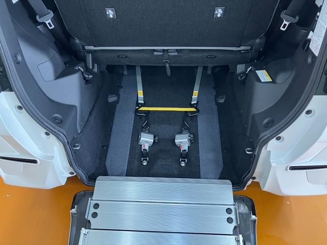 タントスローパーＬ　福祉車両　電動ウインチ　カーナビ福祉車両　車いす乗車　電動ウインチ　ミラクルオープンドア　両側スライドドア　ＵＳＢ接続端子　アイドリングストップ　コーナーセンサー　キーレス（神奈川県）の中古車