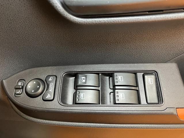 タントファンクロスターボ　カーナビ　ドラレコ　ＥＴＣ　ＵＳＢサポカーＳワイド適合　スマアシ　ミラクルオープンドア　両側オートスライドドア　電動パーキングブレーキ　ＵＳＢ接続端子　ステアリングスイッチ　シートヒーター　コーナーセンサー　Ｐスタート　キーフリー（神奈川県）の中古車