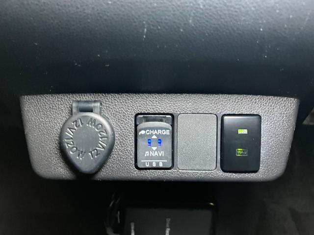 ミライースＸ　リミテッドＳＡIII　カーナビ　ＵＳＢ接続端子サポカーＳワイド適合　ドラレコ　Ｂカメラ　エアコン　コーナーセンサー　ＵＳＢ接続端子　オートハイビーム　アイドリングストップ　横滑り防止機能　誤発進抑制機能　電動格納ミラー　パワーウインドウ　キーレス（神奈川県）の中古車