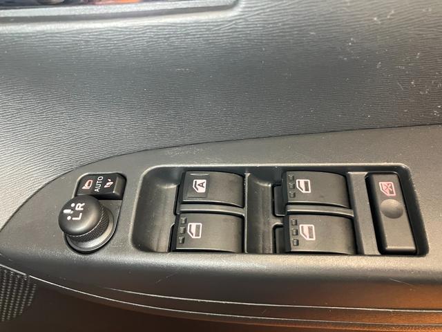 タントＸ　ＳＡII　ナビ　ドラレコ　ＥＴＣ　Ｐスタートナビ　ドラレコ　Ｂカメラ　オートエアコン　ステアリングスイッチ　ＥＴＣ　Ｐスタート　片側オートスライドドア　誤発進抑制装置　横滑り防止機能　アイドリングストップ　電動格納ミラー　パワーウィンドウ（神奈川県）の中古車