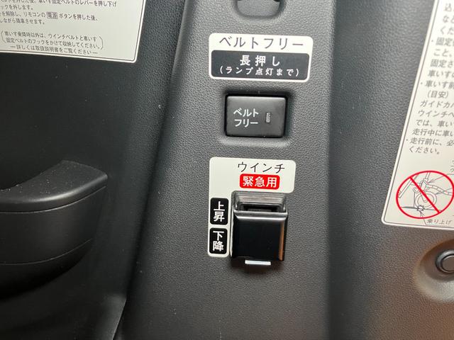 タントスローパーＬ　ディスプレイオーディオ　ドラレコ　Ｂカメラディスプレイオーディオ　ドラレコ　Ｂカメラ　ＵＳＢ接続端子　マルチインフォメーションディスプレイ　横滑り防止機能　アイドリングストップ　光軸調整ダイヤル　パワーウィンドウ（神奈川県）の中古車