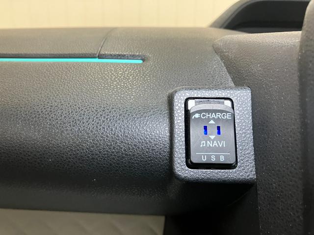 タントスローパーＬ　ディスプレイオーディオ　ドラレコ　Ｂカメラディスプレイオーディオ　ドラレコ　Ｂカメラ　ＵＳＢ接続端子　マルチインフォメーションディスプレイ　横滑り防止機能　アイドリングストップ　光軸調整ダイヤル　パワーウィンドウ（神奈川県）の中古車