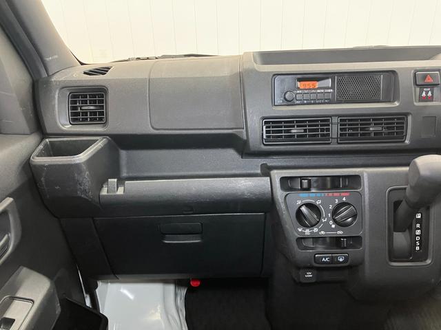 ハイゼットカーゴＤＸ　ＥＴＣ　エアコン　コーナーセンサー　パワーウィンドウサポカーＳワイド適合　ＥＴＣ　エアコン　パワーウィンドウ　誤発進抑制装置　コーナーセンサー　アイドリングストップ　光軸調整ダイヤル　キーレス（神奈川県）の中古車