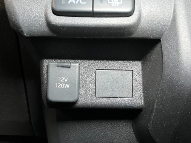 ハイゼットカーゴＤＸ　エアコン　コーナーセンサー　パワーウィンドウサポカーＳワイド適合　エアコン　アクセサリーソケット　誤発進抑制装置　横滑り防止機能　コーナーセンサー　アイドリングストップ　光軸調整ダイヤル　パワーウィンドウ　キーレス（神奈川県）の中古車