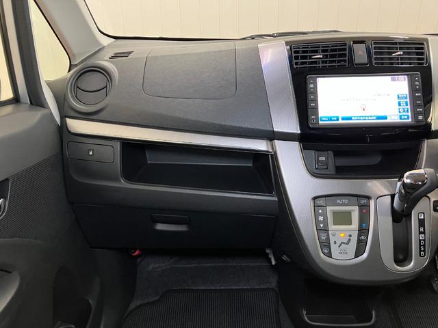 ムーヴカスタム　Ｘリミテッド　カーナビ　ＵＳＢ接続端子　Ｐスタートカーナビ　ＵＳＢ接続端子　オートエアコン　Ｐスタート　エコアイドル　電動格納ミラー　パワーウインドウ　アルミホイール　キーフリー（神奈川県）の中古車