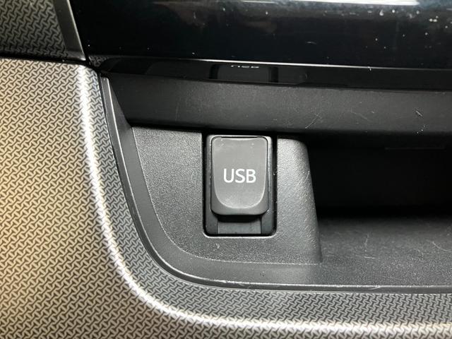 ムーヴカスタム　Ｘリミテッド　カーナビ　ＵＳＢ接続端子　Ｐスタートカーナビ　ＵＳＢ接続端子　オートエアコン　Ｐスタート　エコアイドル　電動格納ミラー　パワーウインドウ　アルミホイール　キーフリー（神奈川県）の中古車