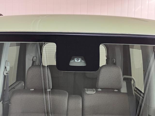 タントＸ　ＳＡIIスマアシ　ミラクルオープンドア　片側オートスライドドア　ステアリングスイッチ　Ｐスタート　エコアイドル　横滑り防止機能　誤発進抑制機能　光軸調整ダイヤル　電動格納ミラー　キーフリー（神奈川県）の中古車