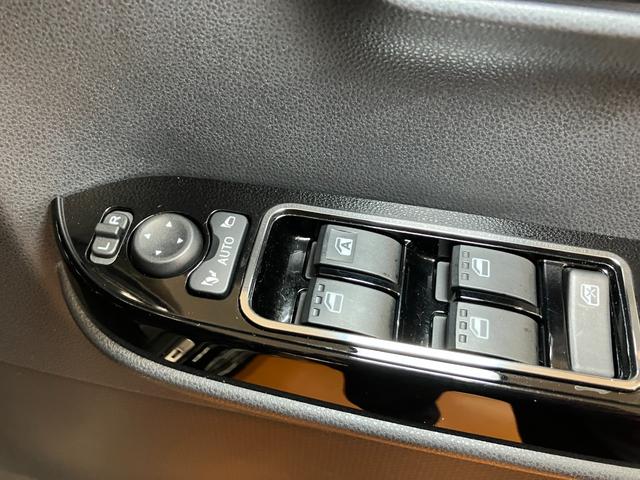 タントカスタムＸ　カーナビ　ＵＳＢ接続端子　ドラレコ　ＥＴＣサポカーＳワイド適合　ドラレコ　ミラクルオープンドア　パノラマモニター対応　両側オートスライドドア　Ｐスタート　コーナーセンサー　シートヒーター　ステアリングスイッチ　ＵＳＢ接続端子　キーフリー（神奈川県）の中古車