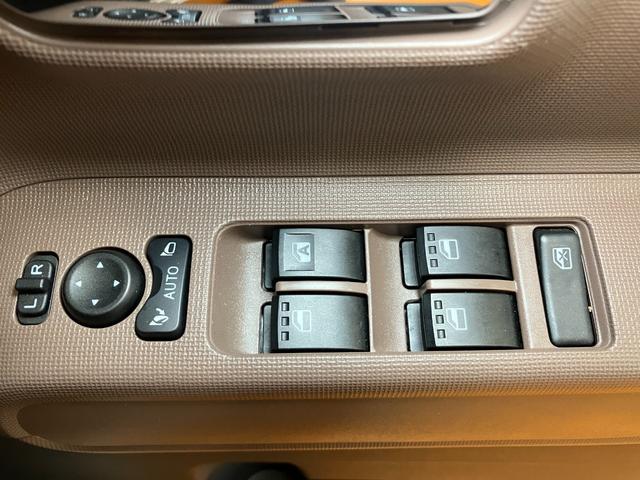 ムーヴキャンバスセオリーＧ　カーナビ　ＵＳＢ接続端子　ＥＴＣサポカーＳワイド適合　パノラマモニター対応　ＵＳＢ接続端子　電動パーキングブレーキ　シートヒーター　両側オートスライドドア　Ｐスタート　全車速追従機能付ＡＣＣ　ホッとカップホルダー　ＥＴＣ（神奈川県）の中古車