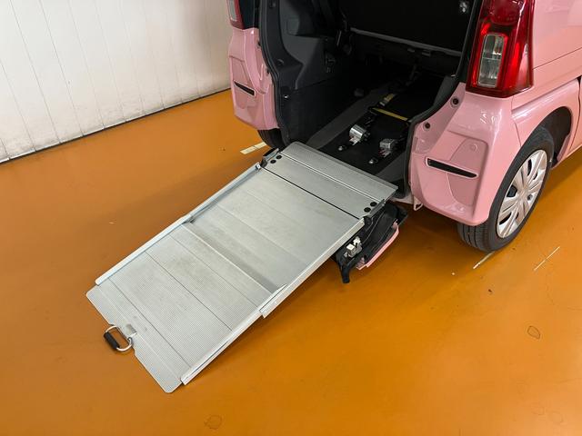 タントスローパーＬ　福祉車両　車いす乗車　電動ウインチ福祉車両　車いす乗車　電動ウインチ　サポカーＳワイド適合　ドラレコ　Ｂカメラ　エアコン　カーナビ　ＵＳＢ接続端子　コーナーセンサー　車いす固定ベルト　キーレス（神奈川県）の中古車