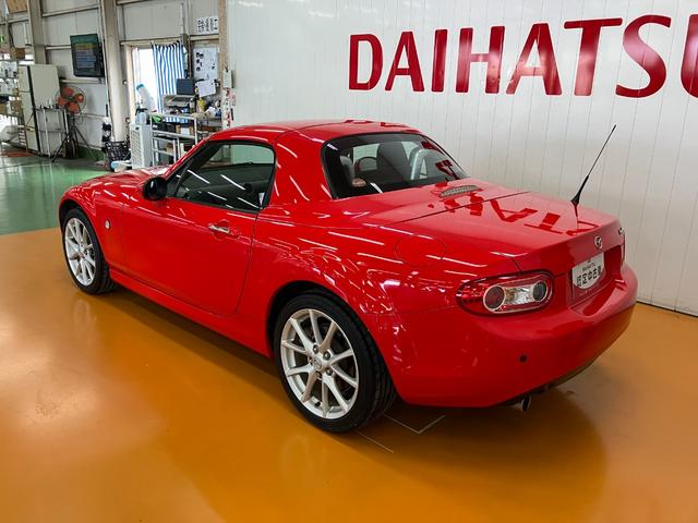 ロードスターＲＳ　ＲＨＴオープンカー　二人乗　６段マニュアルシフト　ステアリングスイッチ　シートヒーター　ＥＴＣ　パワーウインドウ　スポーツシート　アルミホイール　キーフリー（神奈川県）の中古車