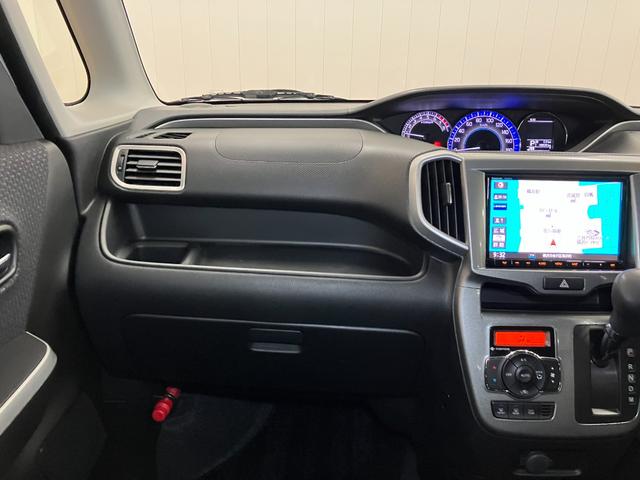 ソリオハイブリッドＭＺ　ナビ　Ｂカメラ　ＥＴＣ　Ｐスタートナビ　Ｂカメラ　パノラマモニター対応　ステアリングスイッチ　クルーズコントロール　パドルシフト　シートヒーター　ＥＴＣ　両側オートスライドドア　Ｐスタート　横滑り防止機能　誤発進抑制装置　キーフリー（神奈川県）の中古車