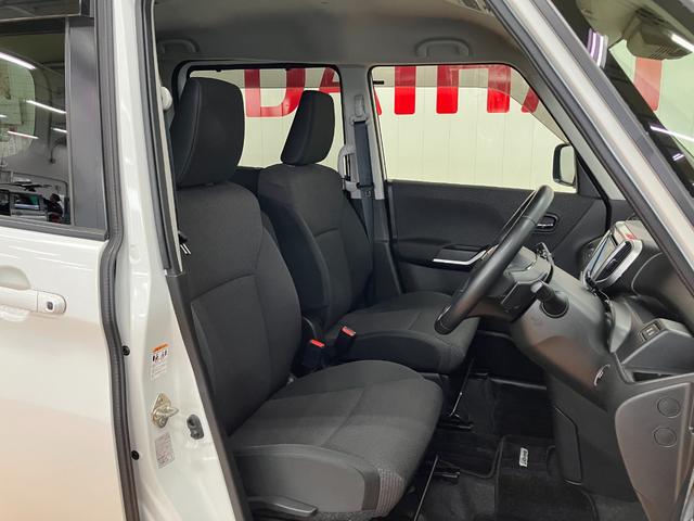 ソリオハイブリッドＭＺ　ナビ　Ｂカメラ　ＥＴＣ　Ｐスタートナビ　Ｂカメラ　パノラマモニター対応　ステアリングスイッチ　クルーズコントロール　パドルシフト　シートヒーター　ＥＴＣ　両側オートスライドドア　Ｐスタート　横滑り防止機能　誤発進抑制装置　キーフリー（神奈川県）の中古車