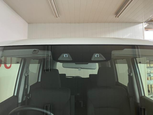 ソリオハイブリッドＭＺ　ナビ　Ｂカメラ　ＥＴＣ　Ｐスタートナビ　Ｂカメラ　パノラマモニター対応　ステアリングスイッチ　クルーズコントロール　パドルシフト　シートヒーター　ＥＴＣ　両側オートスライドドア　Ｐスタート　横滑り防止機能　誤発進抑制装置　キーフリー（神奈川県）の中古車