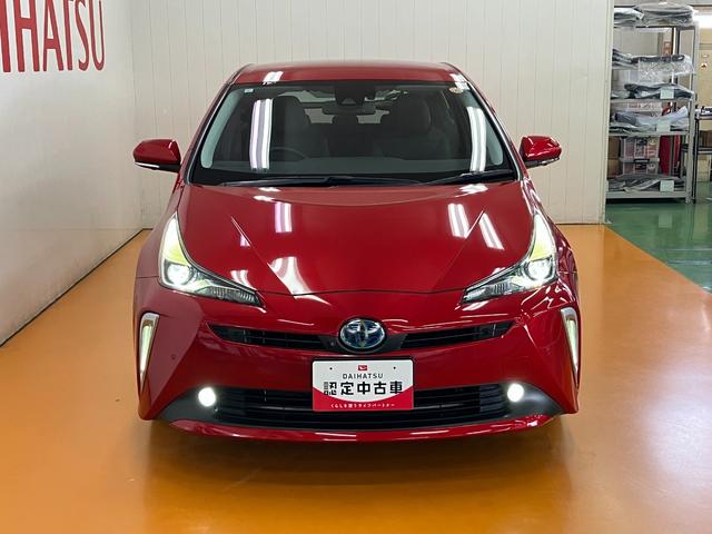 プリウスＡツーリングセレクション　オートクルーズ　パーキングサポートブラインドスポットモニター　Ｂカメラ　パノラマモニター対応　オートクルーズ　Ｐスタート　オートハイビーム　パーキングサポート　ヘッドアップディスプレイ　パワーシート　電動格納ミラー　パワーウィンドウ（神奈川県）の中古車