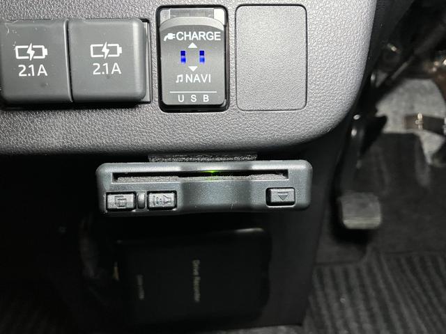 ミラトコットＸ　ＳＡIII　ナビ　ドラレコ　ＥＴＣ　ＢカメラサポカーＳワイド適合　ナビ　ドラレコ　Ｂカメラ　ＥＴＣ　ステアリングスイッチ　Ｐスタート　コーナーセンサー　誤発進抑制装置　横滑り防止機能　オートハイビーム　電動格納ミラー　パワーウィンドウ（神奈川県）の中古車